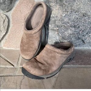 Merrill Encore Size 9